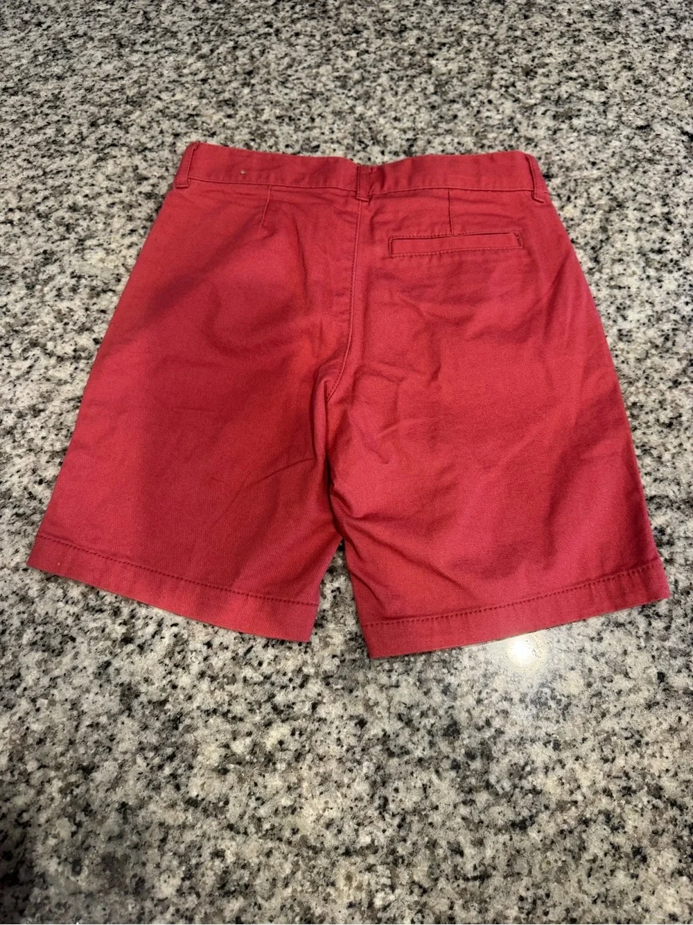 Old Navy boy’s chino shorts NWOT size 7